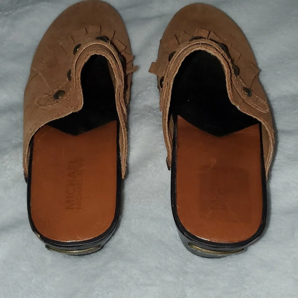 Michael Kors Rye Fringed Suede Studded Platform Clogs Size 8 - Picture 8 of 12